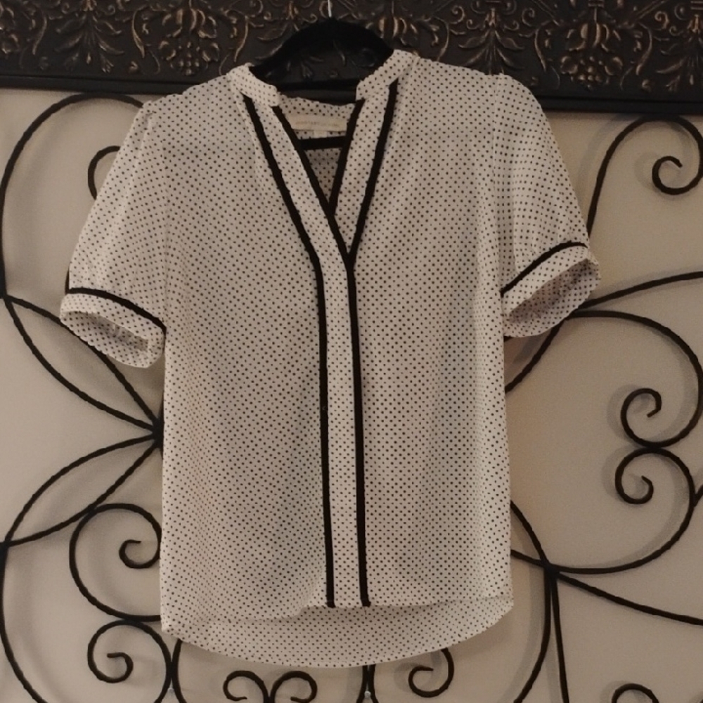 Women's Black and White Polka Dot Top